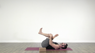Screenshot from a Online yoga class at Yogateket yoga studio from Uppsala Sweden