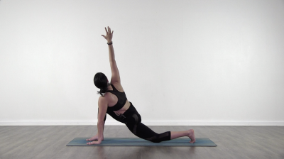 low lunge twist